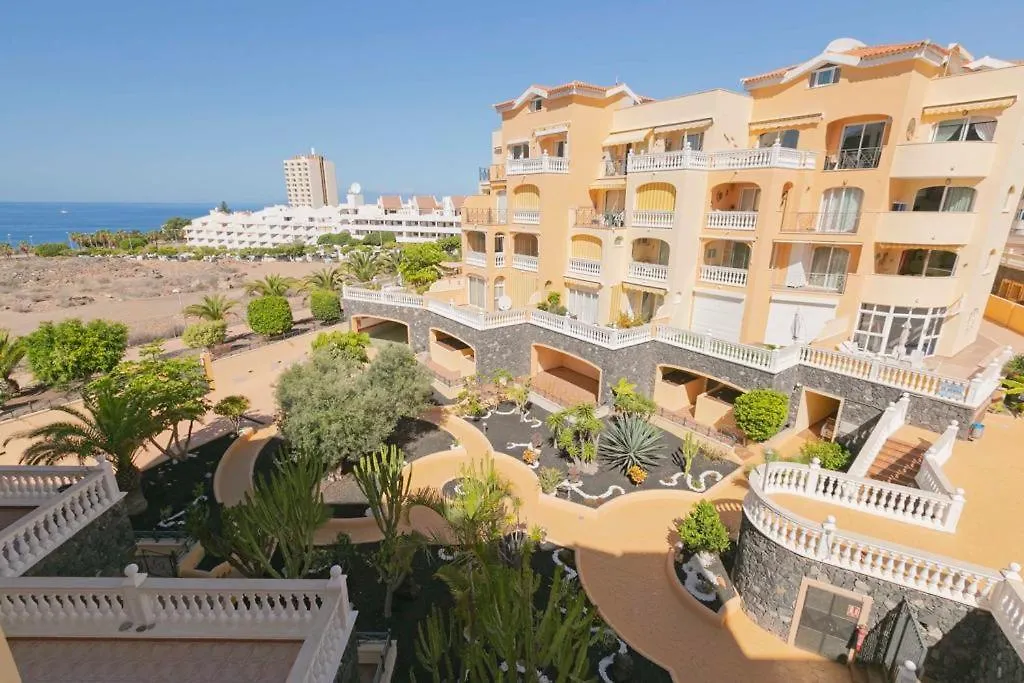 First Line Luxury Apartment Los Cristianos  Spagna